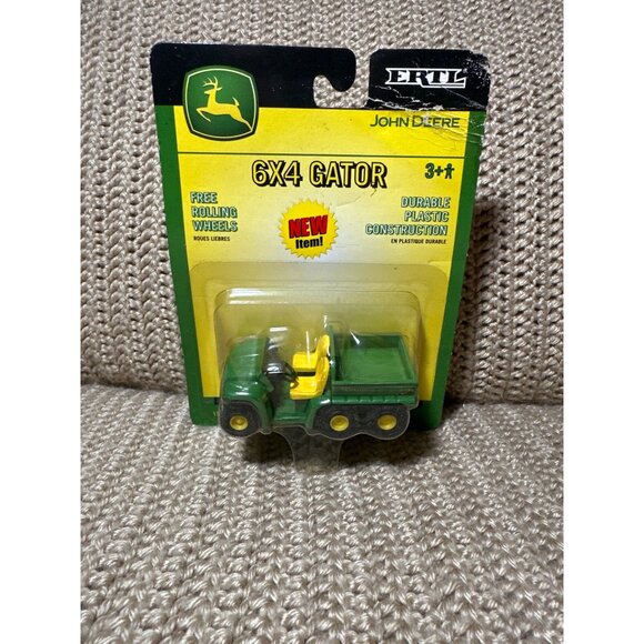John Deere ERTL 6X4 Gator Toy Farm Vehicle Durable Plastic Collectible - Picture 1 of 3